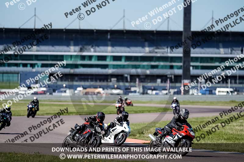 Rockingham no limits trackday;enduro digital images;event digital images;eventdigitalimages;no limits trackdays;peter wileman photography;racing digital images;rockingham raceway northamptonshire;rockingham trackday photographs;trackday digital images;trackday photos